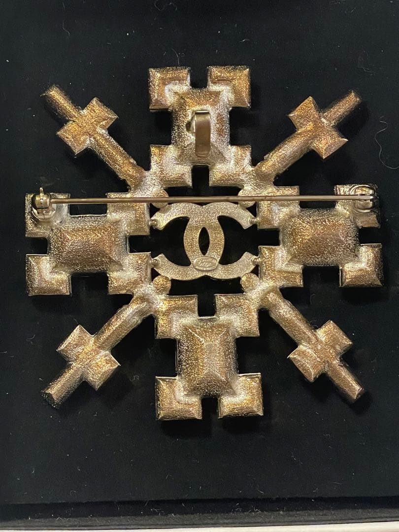 CHANEL シャネル　稀少ブローチ