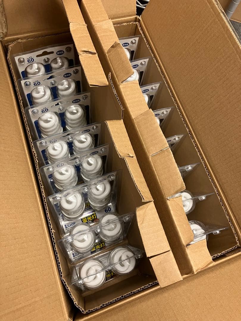 電球型蛍光灯 EFD-12ED×2P 60W 16パックセット(32本セット)