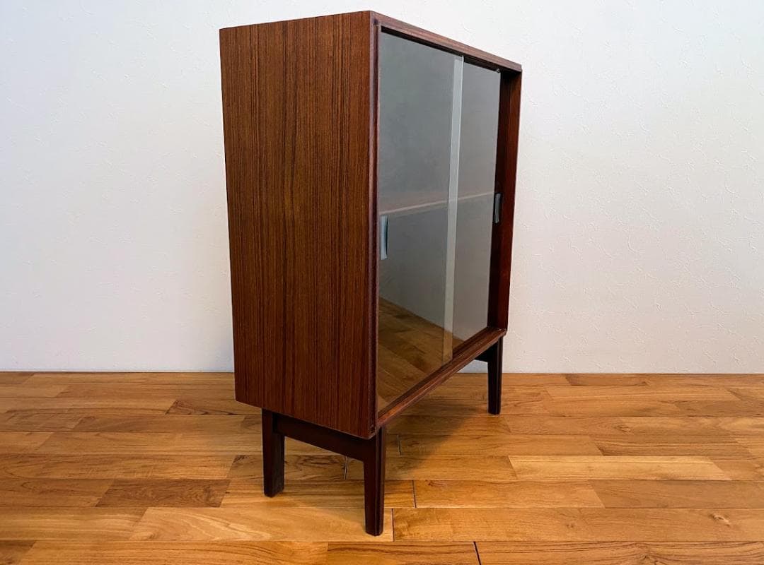 1960s ヴィンテージ チーク ガラスキャビネット 仕上済
