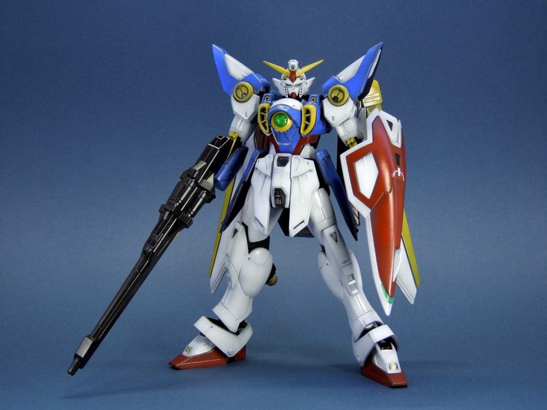 EG ウイングガンダム 全塗装製作品