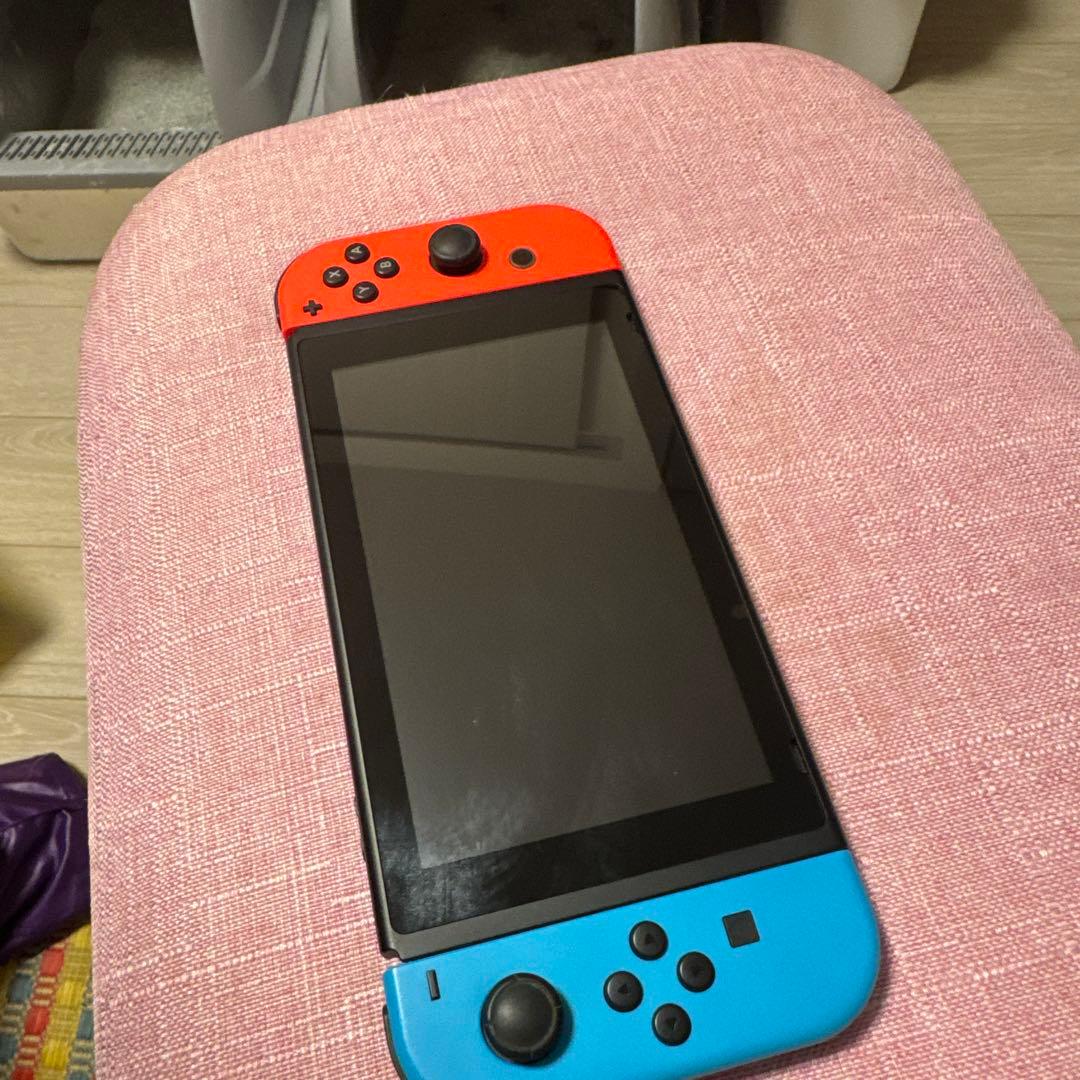 Nintendo Switch 本体 オレンジと青のJoy-Con