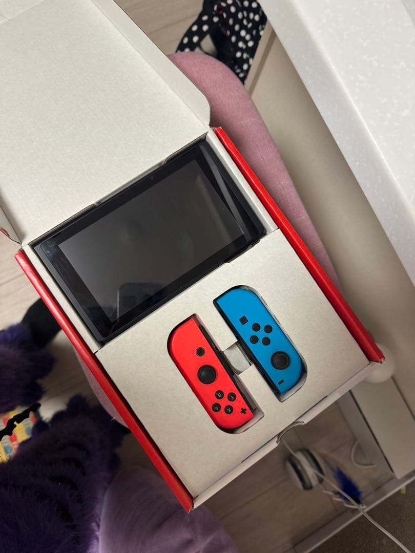 Nintendo Switch 本体 オレンジと青のJoy-Con