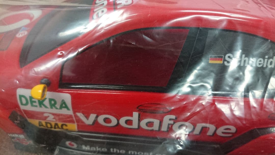 タミヤ ボーダフォン AMGメルセデス Cクラス DTM 2006完成ボディ仕様