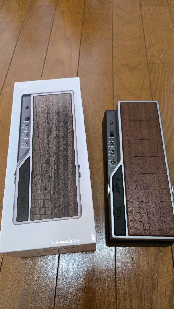 ギター Fender TREAD LIGHT WAH PEDAL