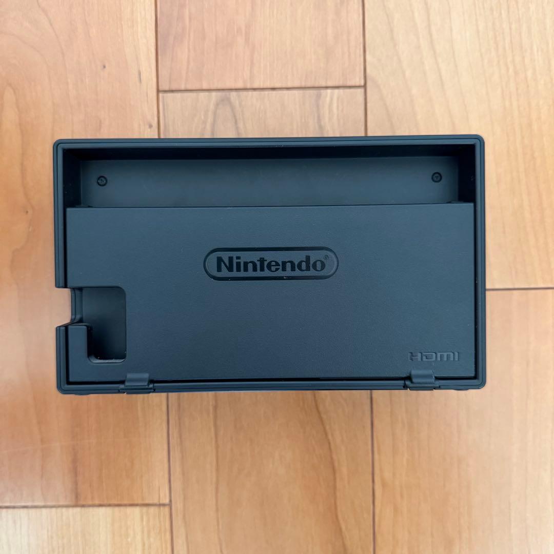 Nintendo Switch 初期型 赤箱