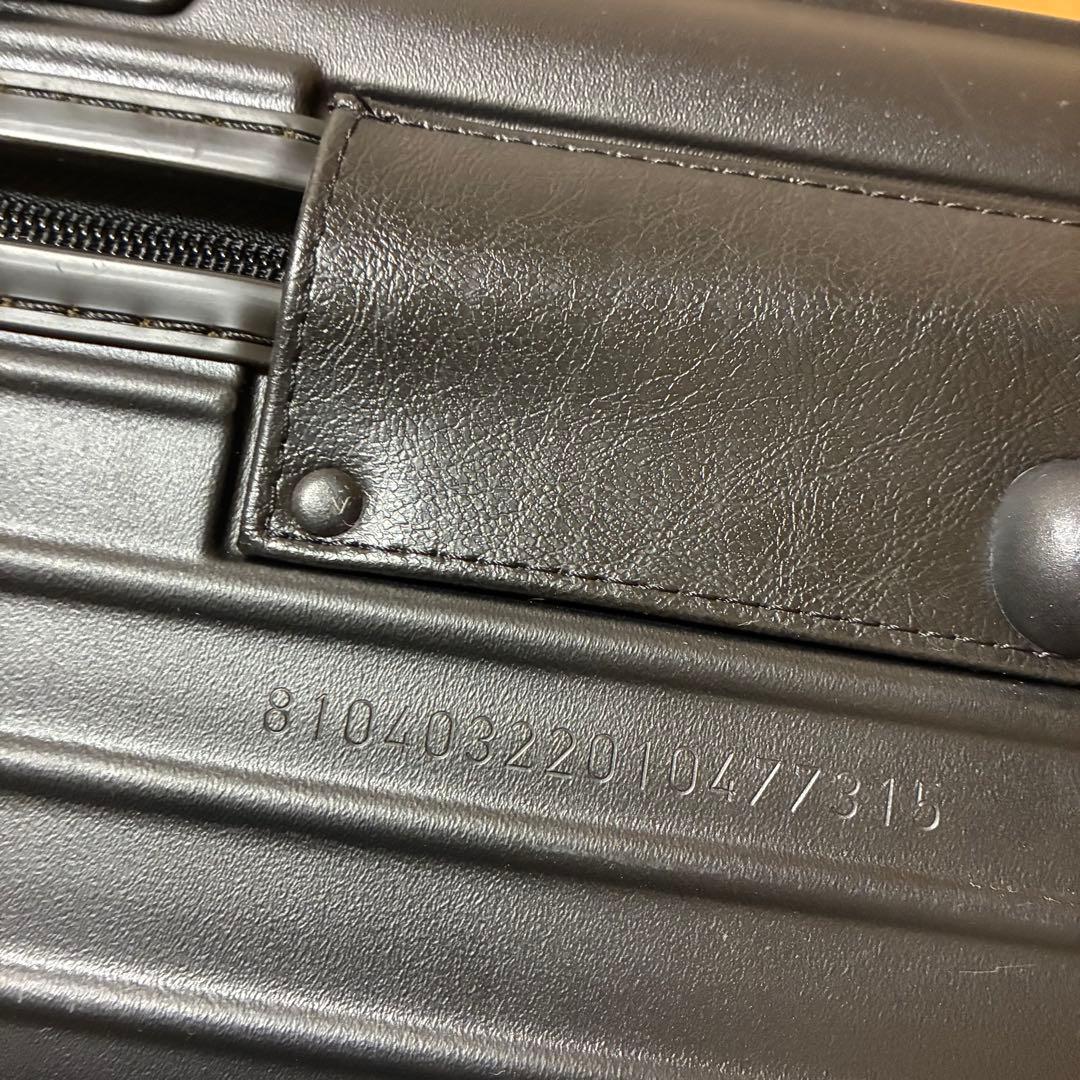 【美品】RIMOWAリモワ サルサ機内持込み23Lマットブラック2輪TSAロック