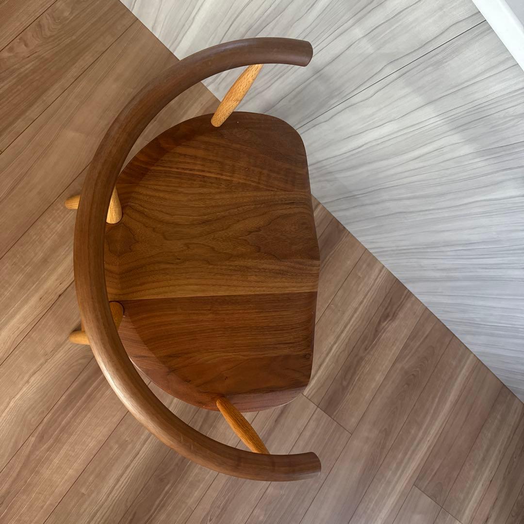 木製スツール 背もたれ付き ブラウン　柏木工　高山wood works TWW