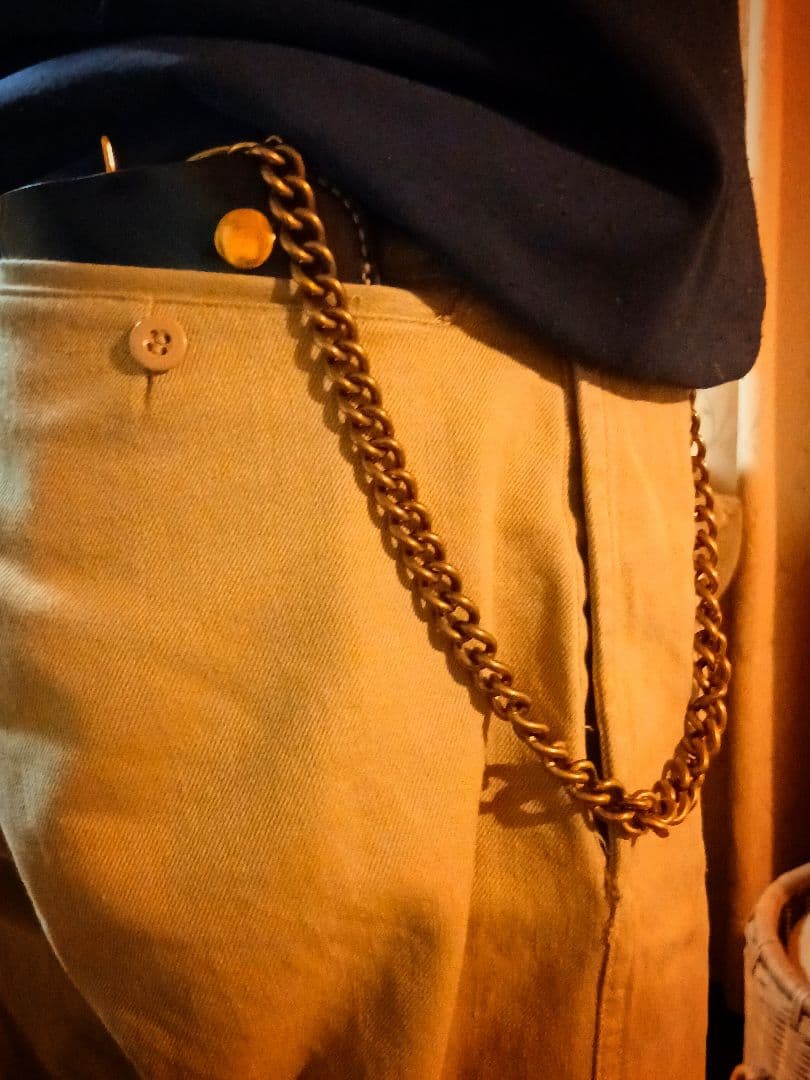 新喜皮革 オイルコードバン トラッカーウォレット ウォレットチェーン付き