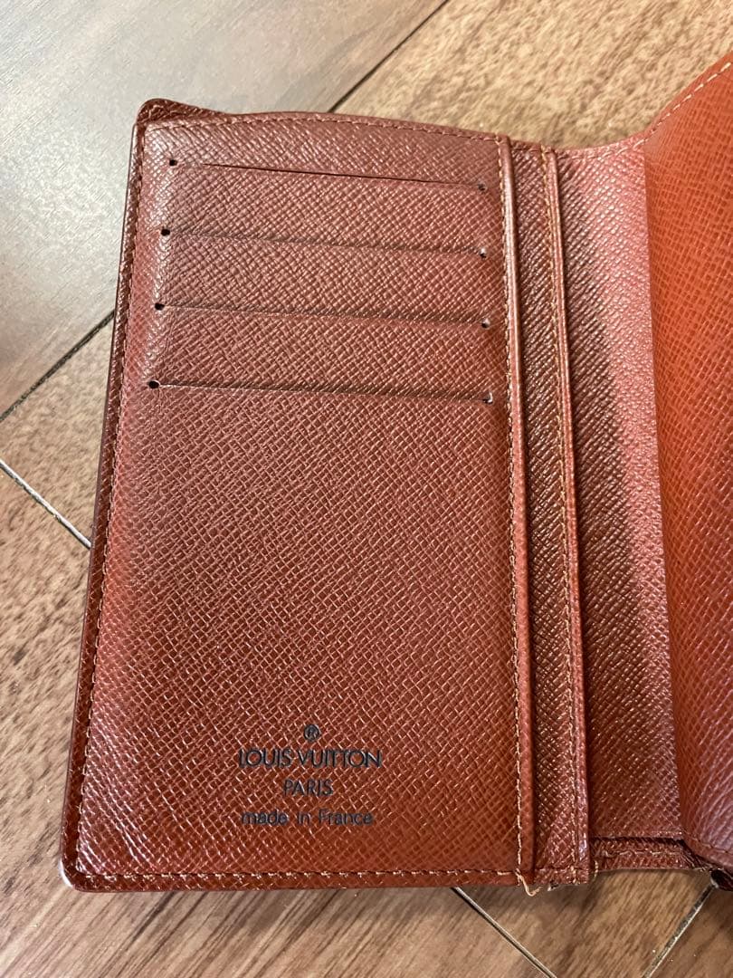 LOUIS VUITTONモノグラム ポルトフォイユ ヴィエノワ ゴールド