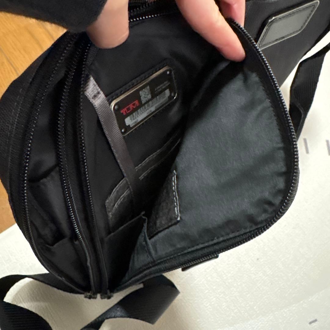 TUMI ブラック ビジネスバッグ