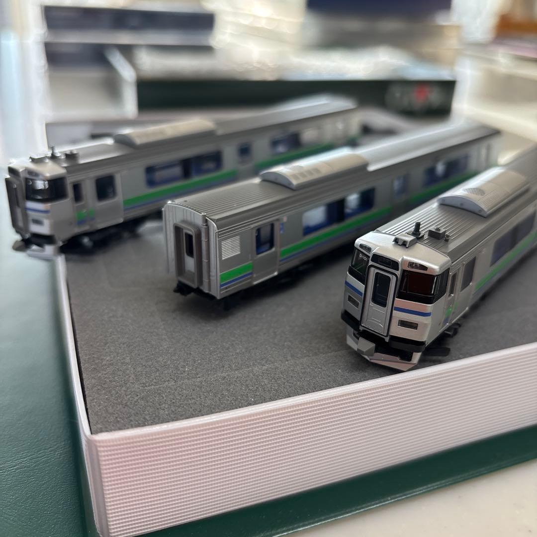 JR北海道　キハ201系 ニセコライナー 3両セット