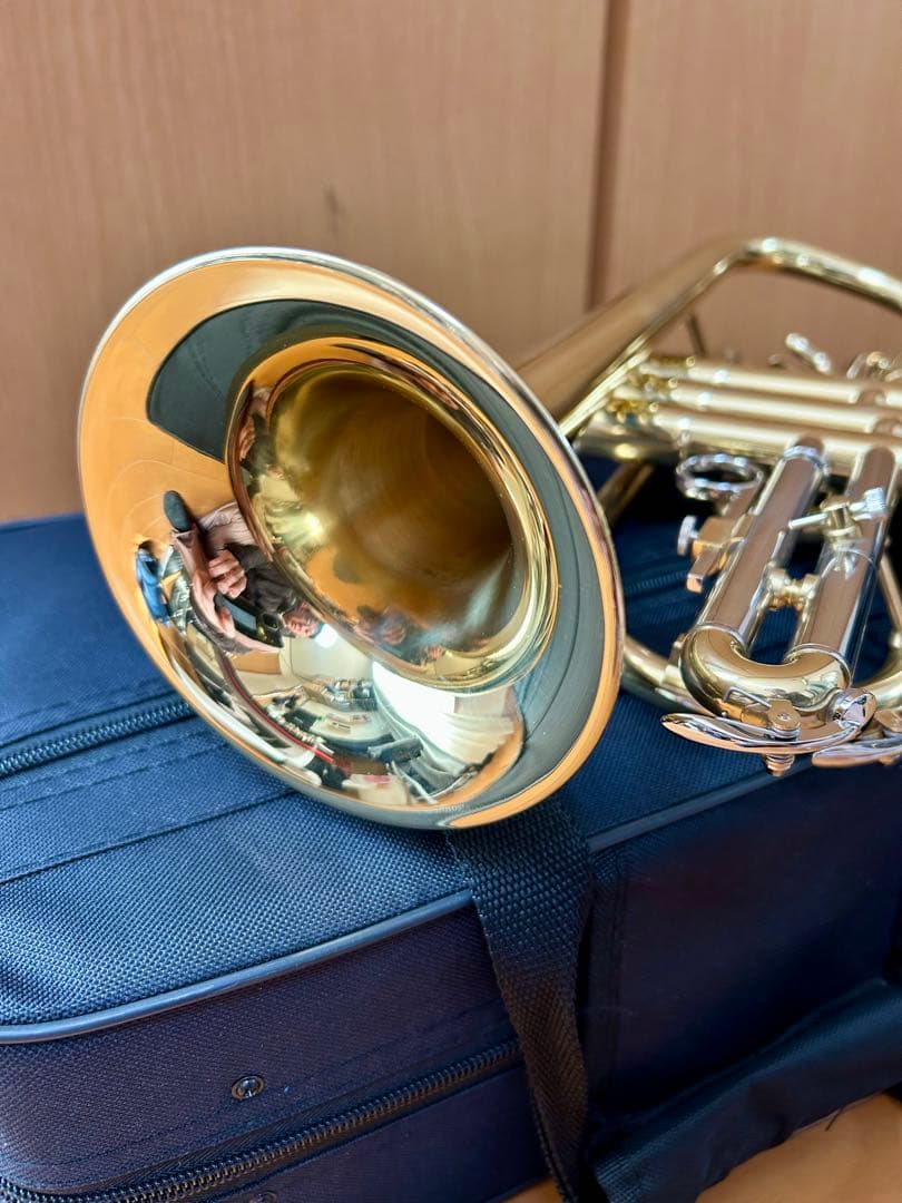 美品　コルネット　セミハードケース　マウスピース　トランペットの小型