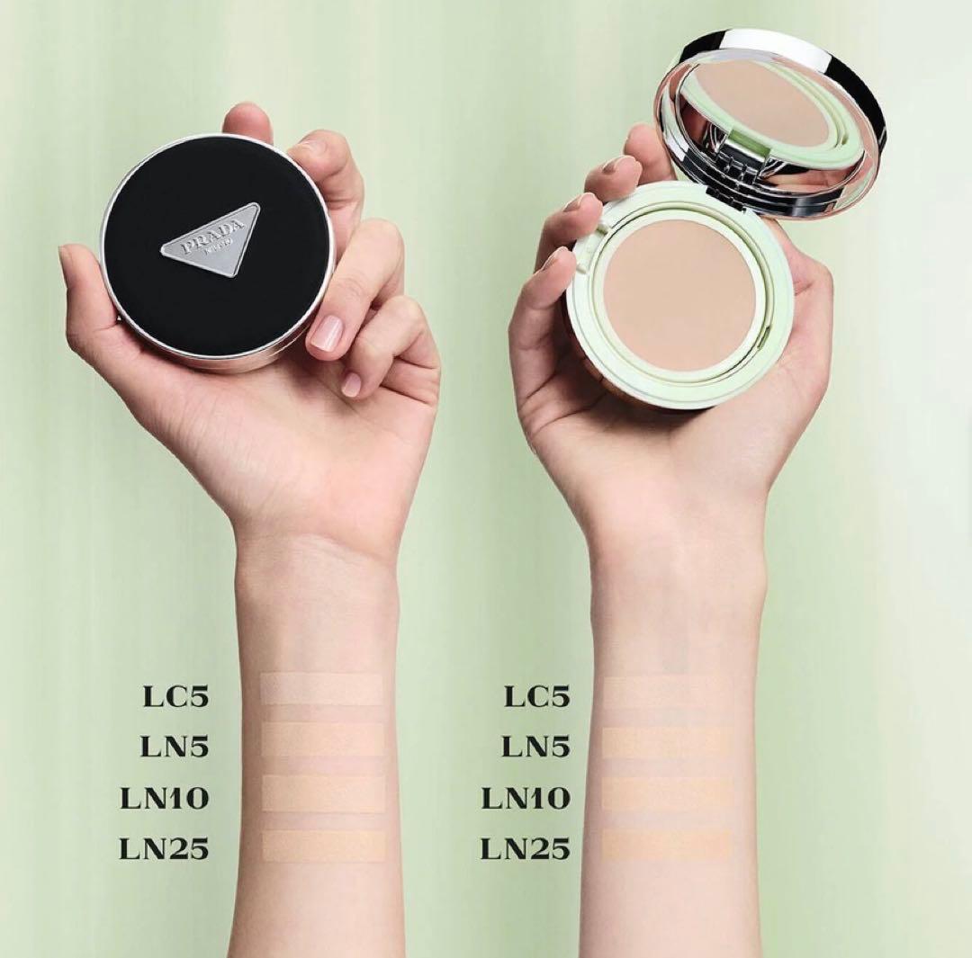 新品！PRADAプラダ　リヴィール　メッシュ　クッションファンデーション　LC5