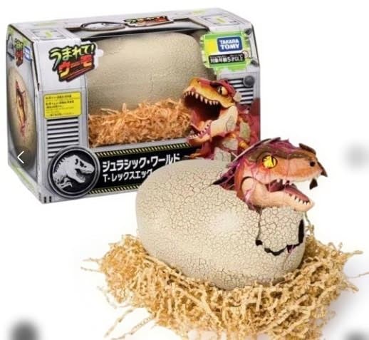生まれて！ウーモ　ジュラシック・ワールド T-レックスエッグ