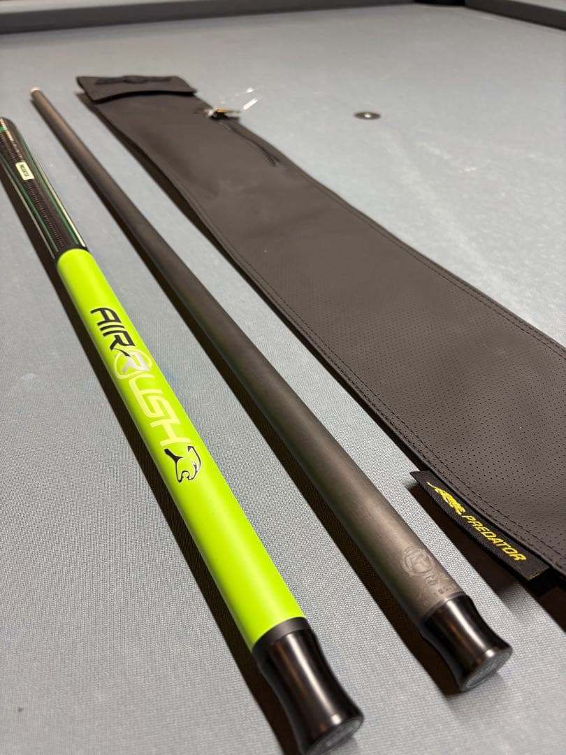 【新品】AIR RUSH ビリヤードキュー ライムグリーン