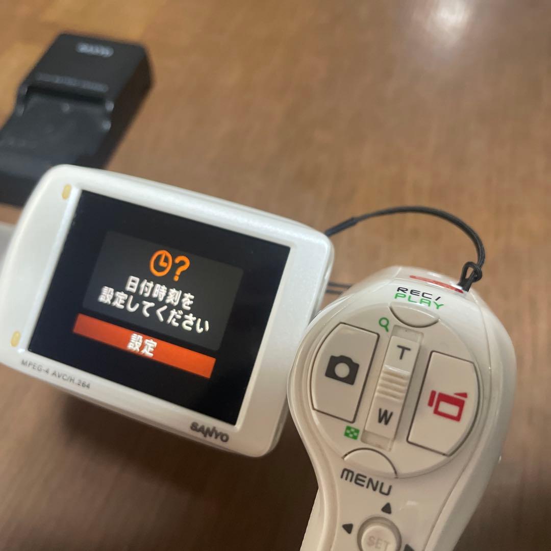 SANYO DMX-CG9 デジタルムービーカメラ 本体