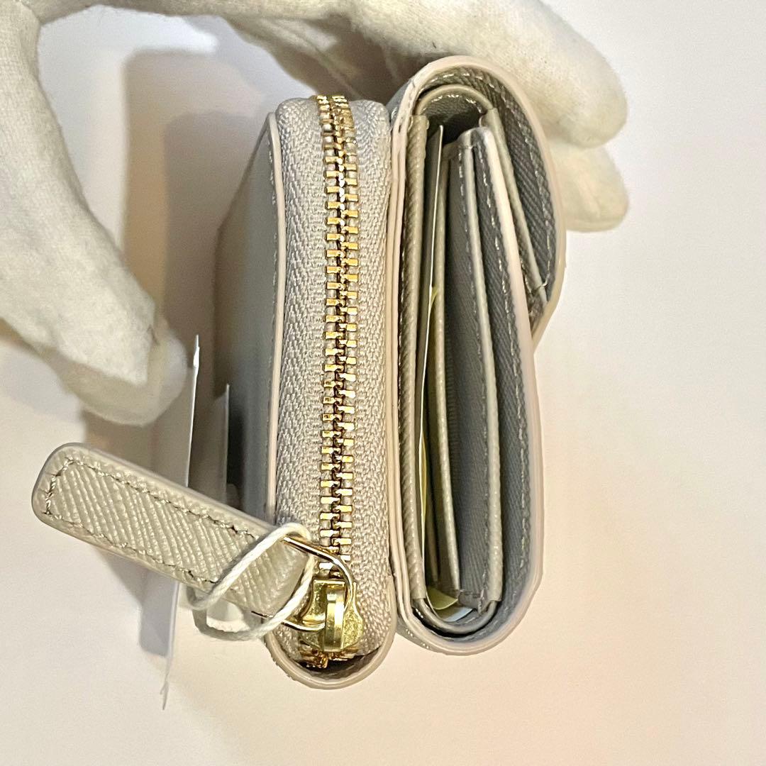 新品未使用✨agnes b. 折り財布 三つ折り ロゴ金具 レザー ベージュ