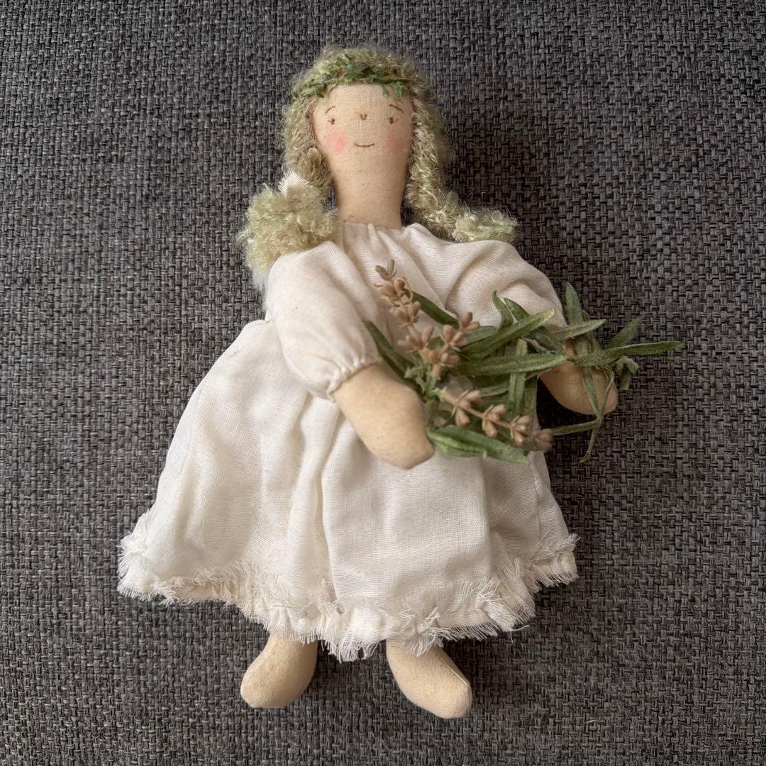 毛塚千代さんのドール