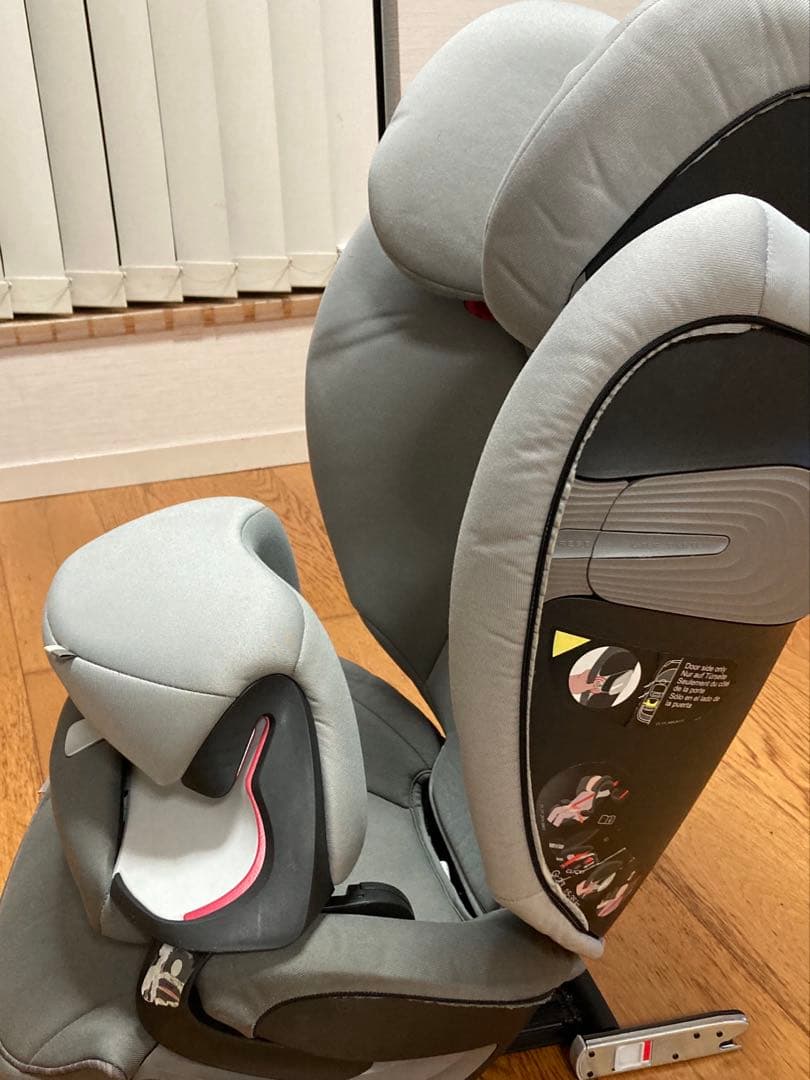 Cybex チャイルドシート グレー isofix