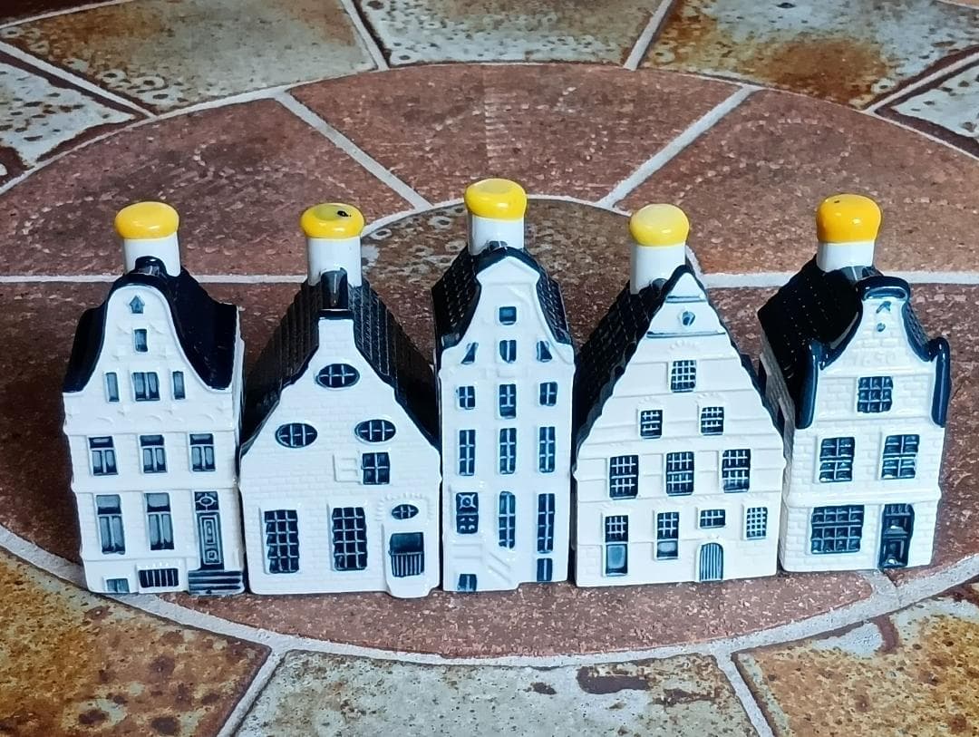 KLMオランダ航空のデルフトブルーのミニチュアハウス No.2