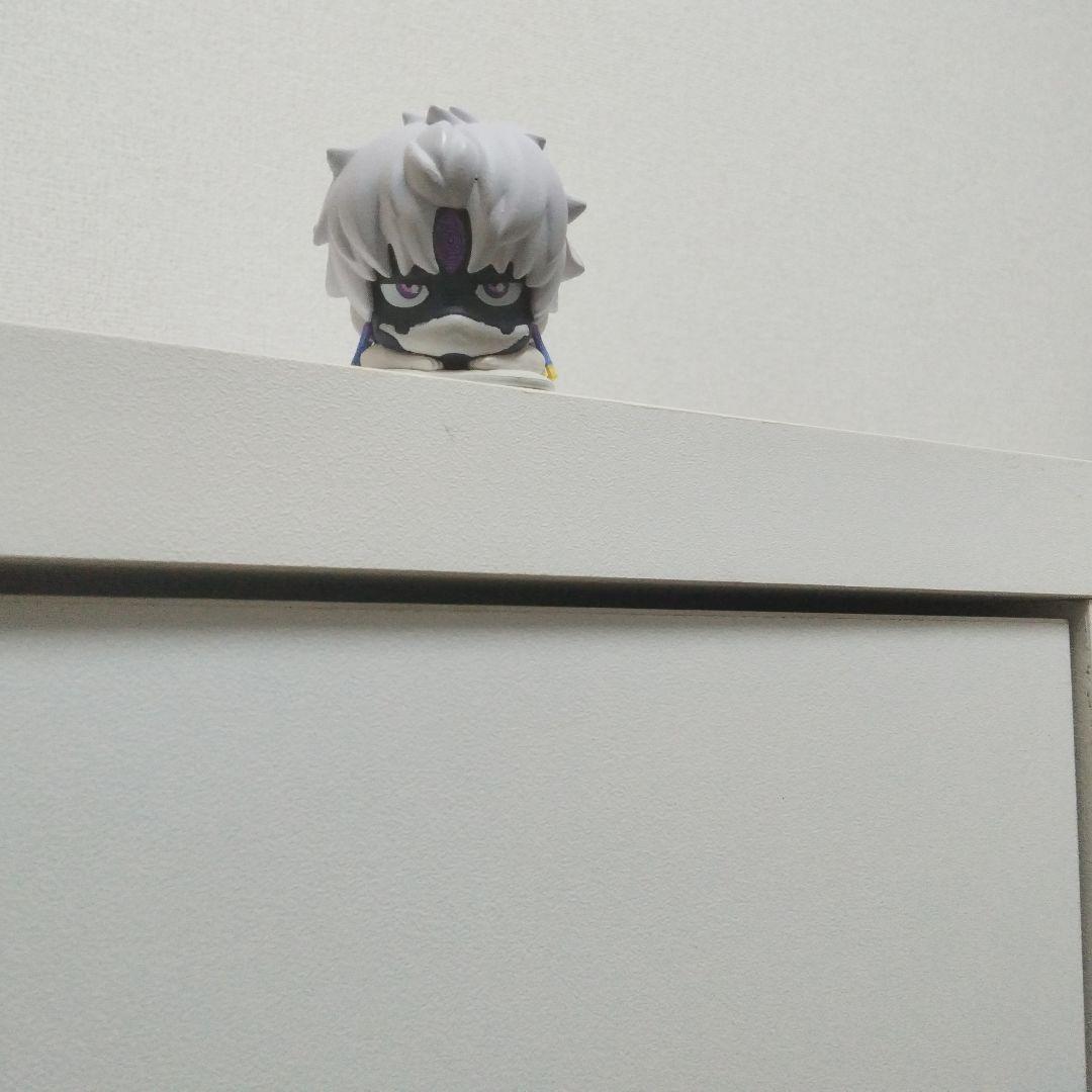 キャラクター フィギュア 白紫