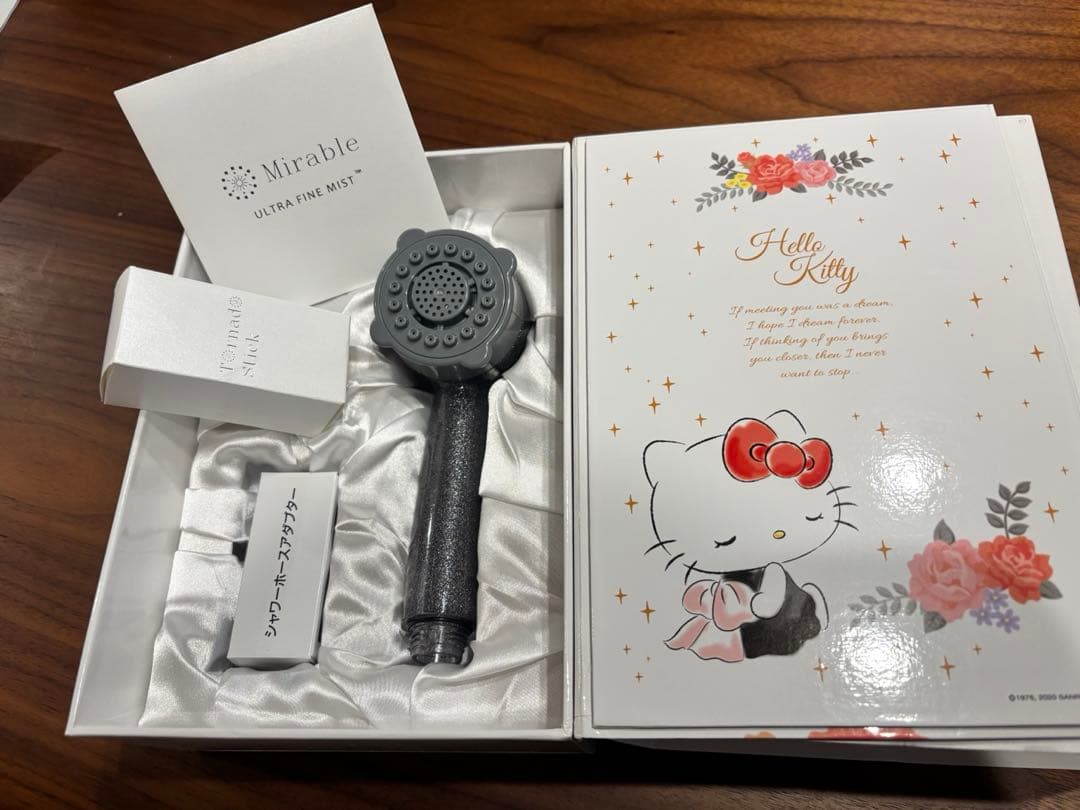 ハローキティ　ミラブル　シャワーヘッド
