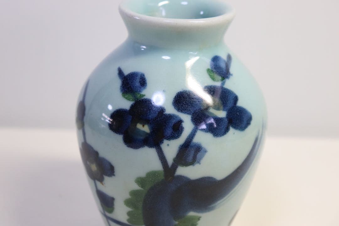 中国　民国期　豆釉釉下藍緑彩小瓶　送料込み0831