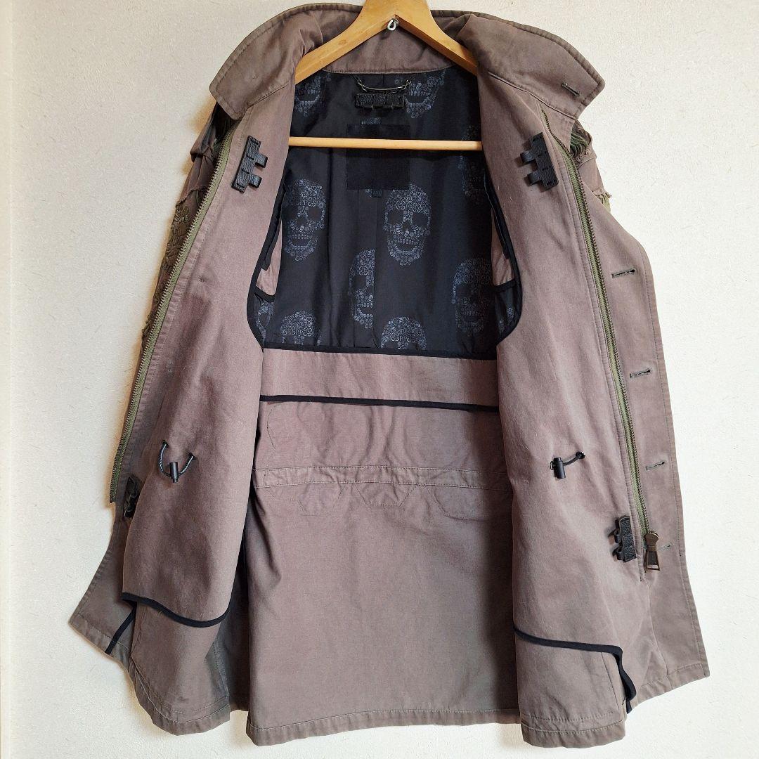 フィリッププレイン 裏地マルチカラ ーラビットファー付 スカル刺繍 ハーフコート