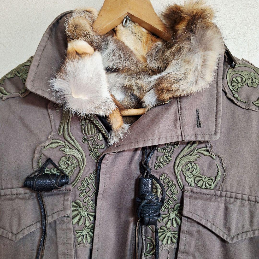 フィリッププレイン 裏地マルチカラ ーラビットファー付 スカル刺繍 ハーフコート