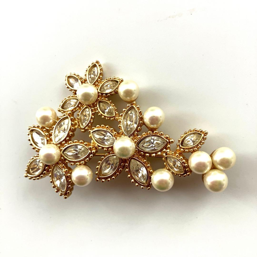 【美品】クリスチャンディオール パール ラインストーン ブローチ
