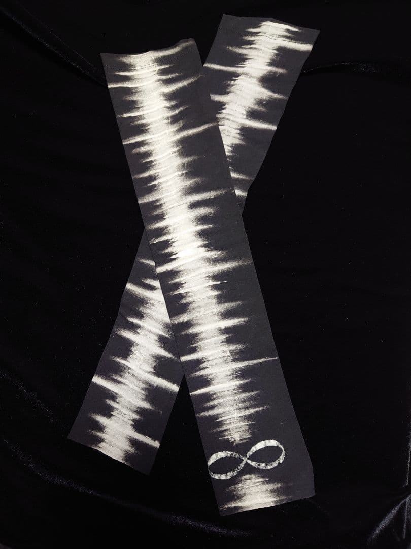 BUCK-TICK 今井寿とKMRiiのコラボ アームカバー