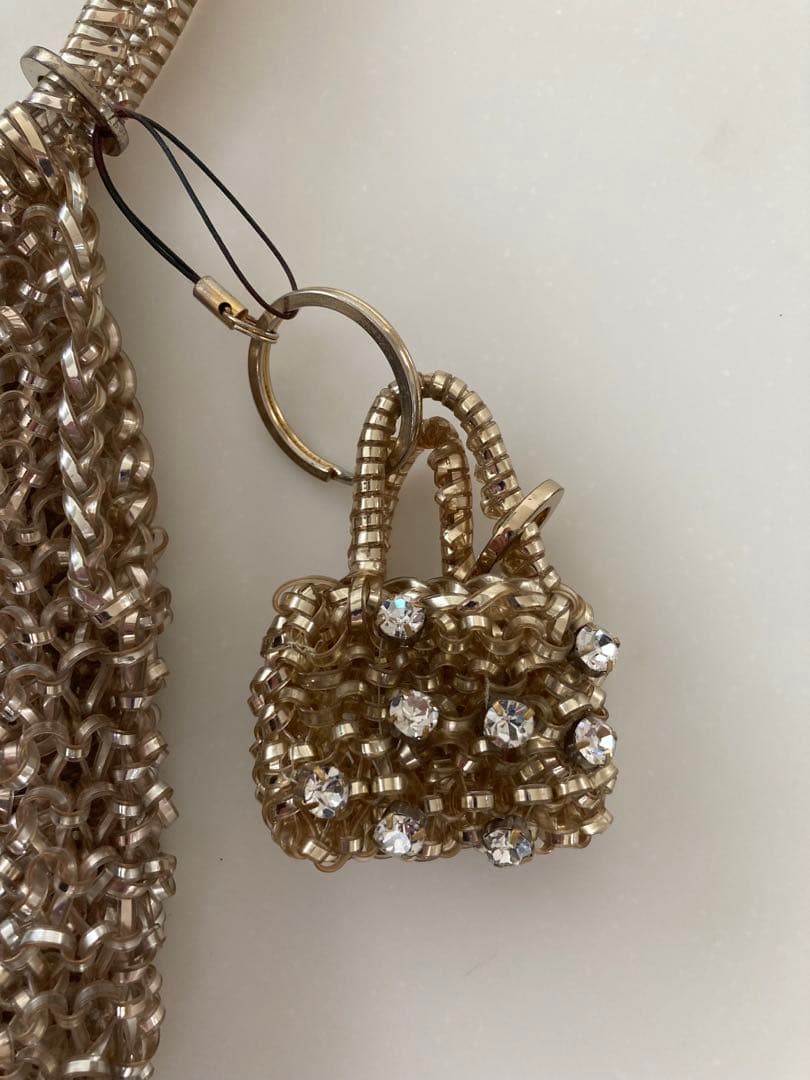 【美品】アンテプリマゴールド ビーズ ワイヤーバック★チャーム付き
