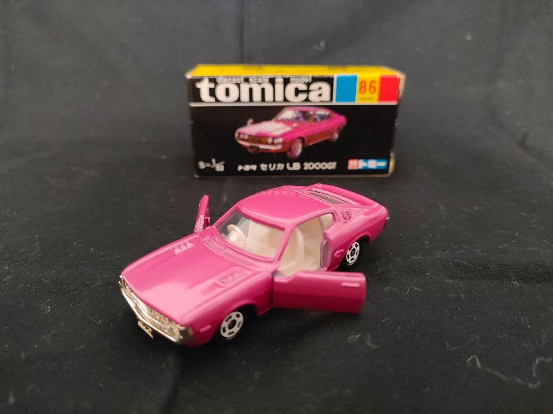 【コレクター必見】トミカ発売30周年記念限定発売 黒箱18台