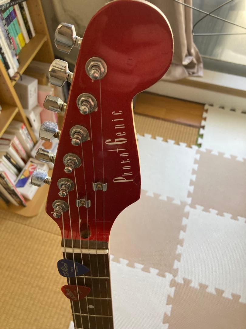 Photogenic エレキギター 赤　チューナー・ピック・ギタースタンド付き