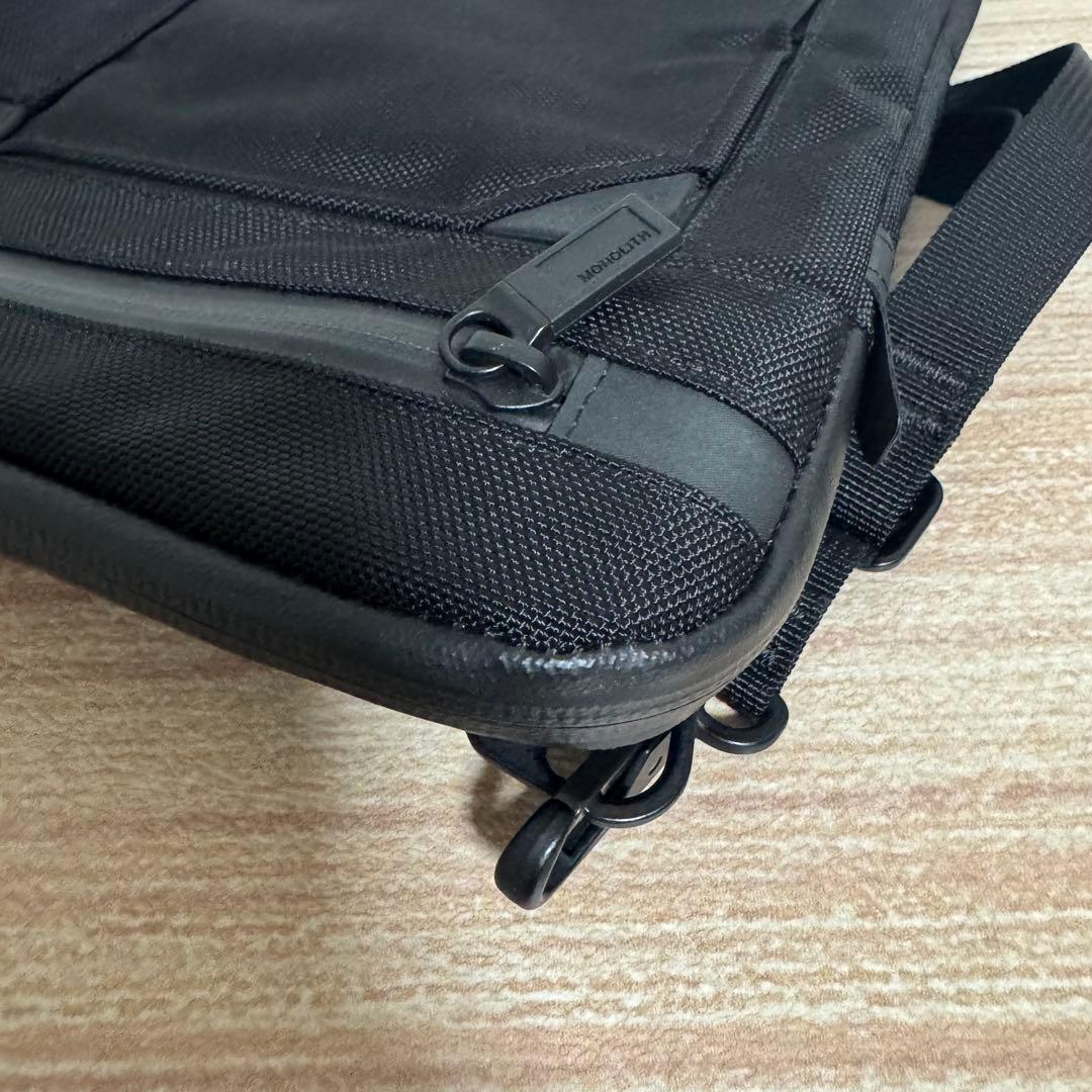MONOLITH PC CASE OFFICE 13 ビジネスバッグ　ショルダー