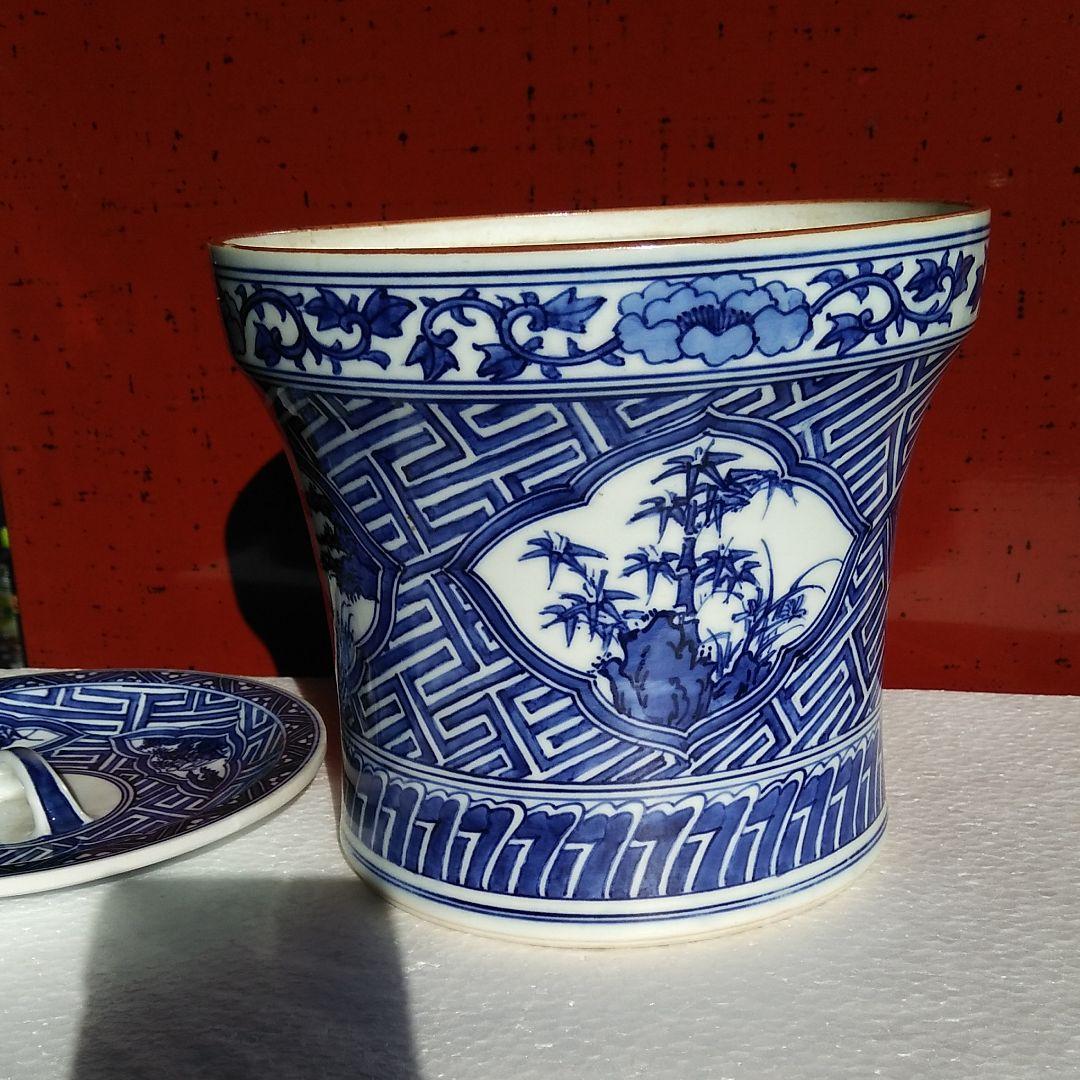 京焼染付水指　祥瑞写