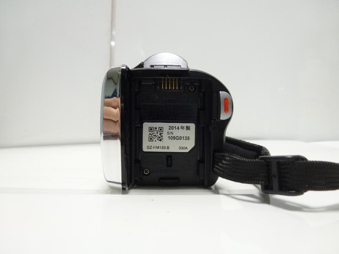 希少　大人気　JVC ビクターエブリオ ビデオカメラ GZ-HM133　SD保存