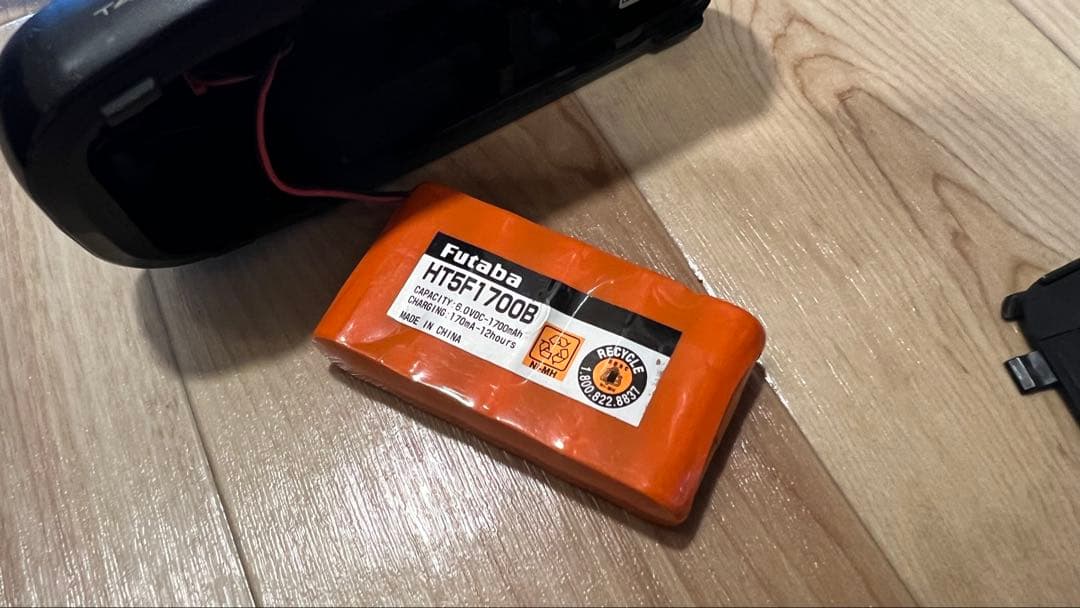 Futaba 4PK プロポ 2.4GHz ケース付き