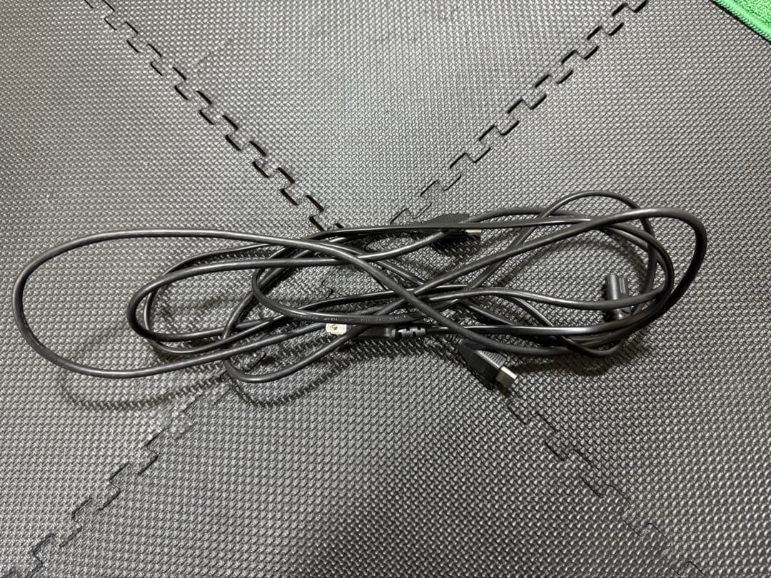 PlayStation®4 グレイシャー・ホワイト 500GB