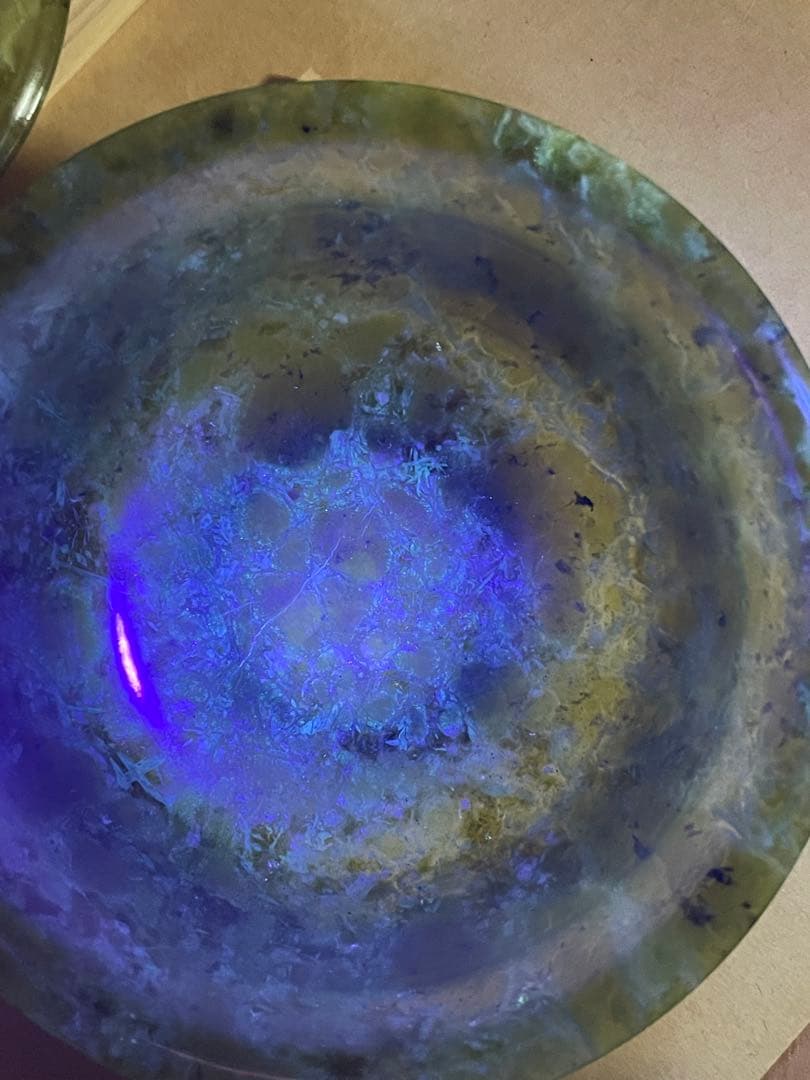 翡翠製ボウル2個セット　中国伝統工芸　雲龍紋　蒼龍紋　中国美術　吉祥文様