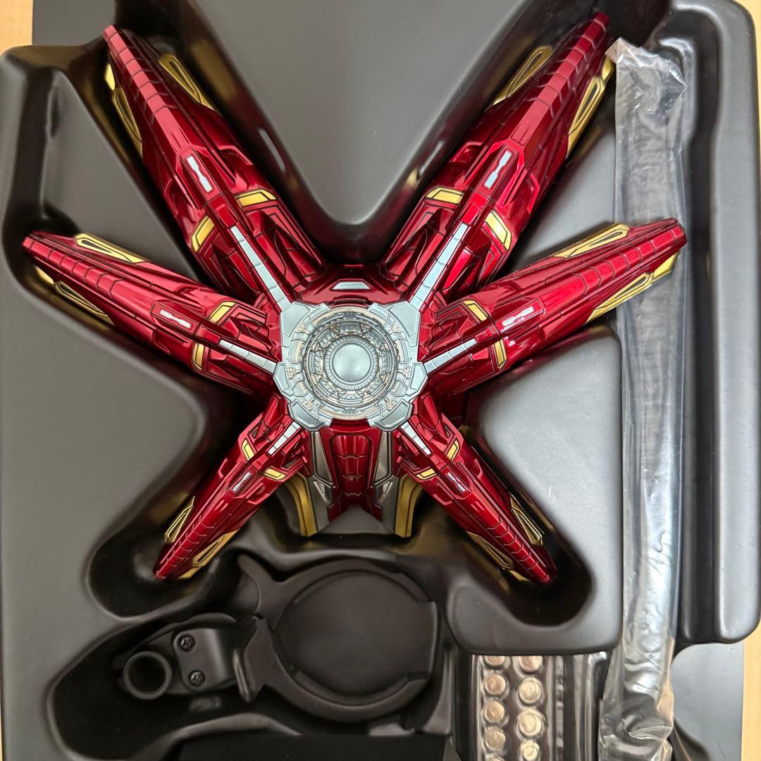 ホットトイズ アイアンマン マーク85