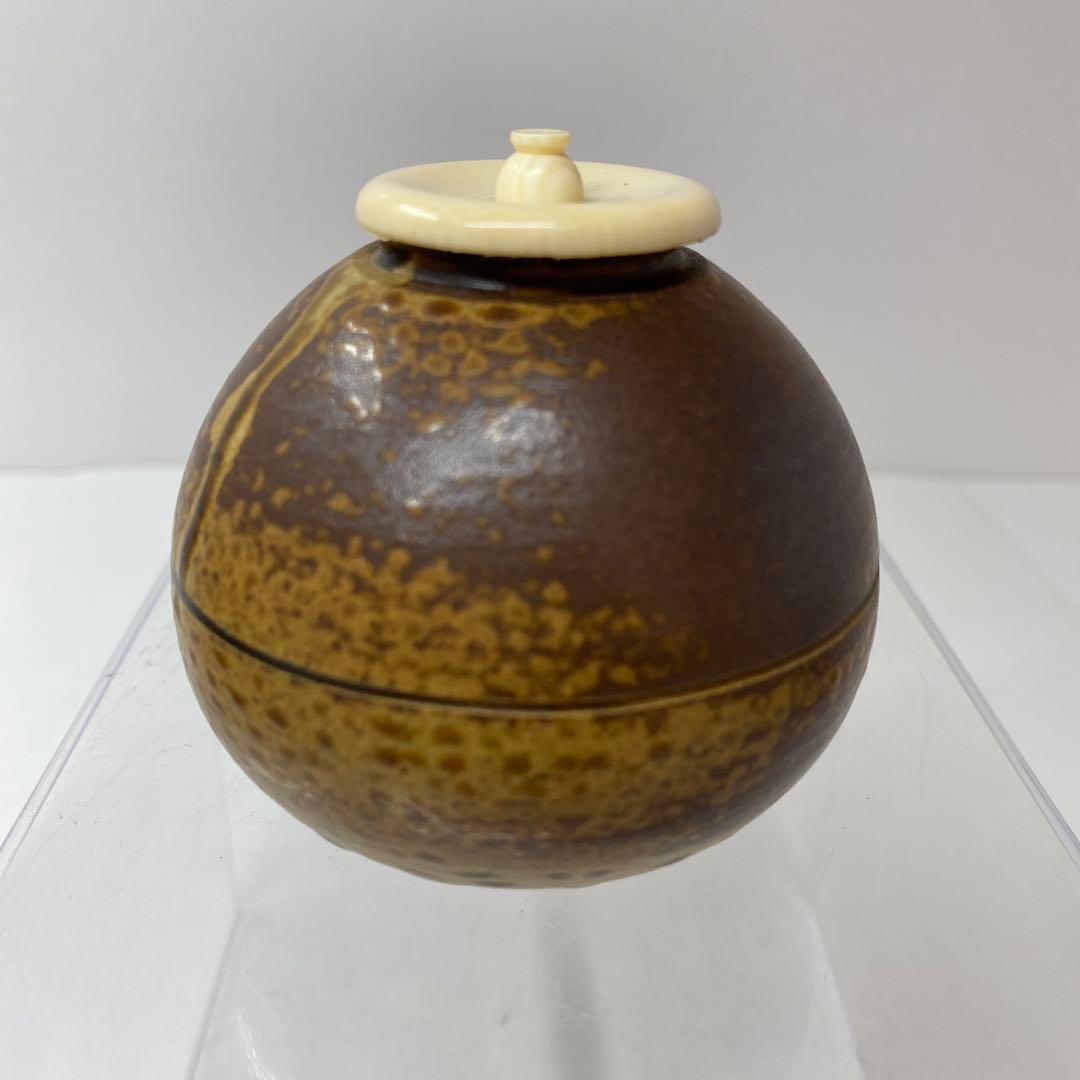 ☆茶3 趙誠主作　極上茶入　共箱　直径6.5㎝　東T7-0605①