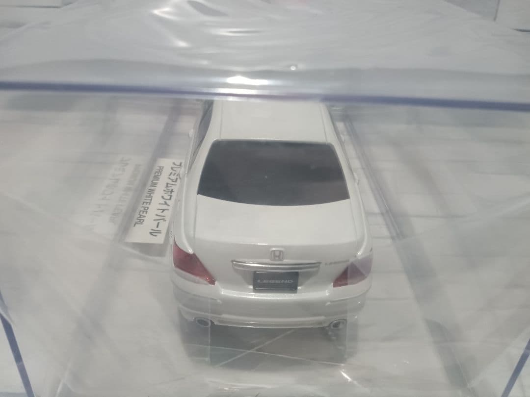 1/24 ホンダ　カラーサンプル　ミニカー　レジェンド　ホワイトパール