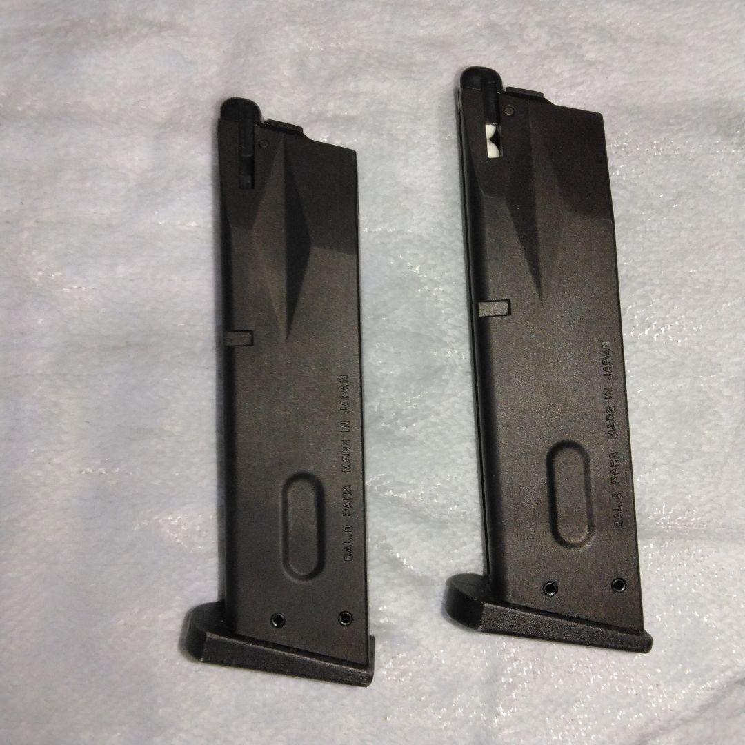 秋風セール！オマケ付き新春大特価セール！美品！気分はダイ•ハード エアガン