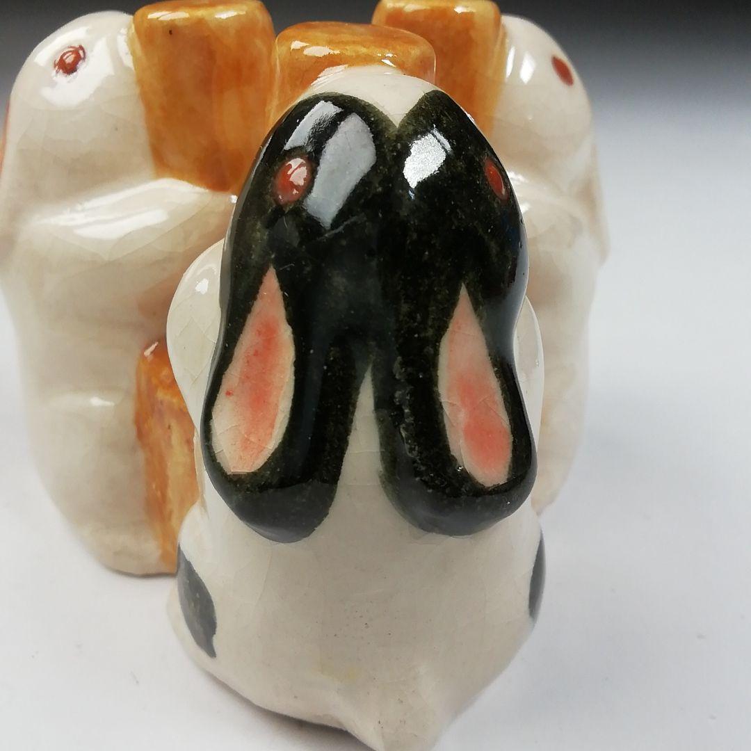 Ｔ７４９　蓋置　『三ツ兎　蓋置』『伊東桂楽 造』　共箱　茶道具