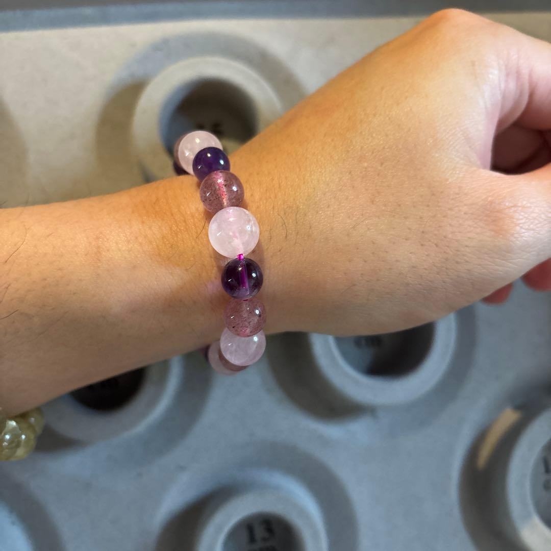 アメジスト、ローズクオーツ、ストロベリークオーツでスーパーセブンたんみたいなの！