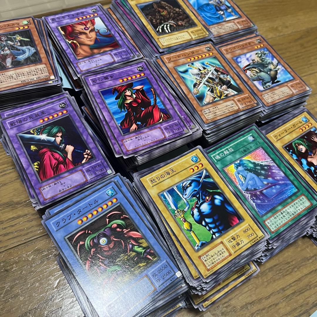 遊戯王OCG デュエルモンスターズ 初期 カード 2000枚超 まとめ売り
