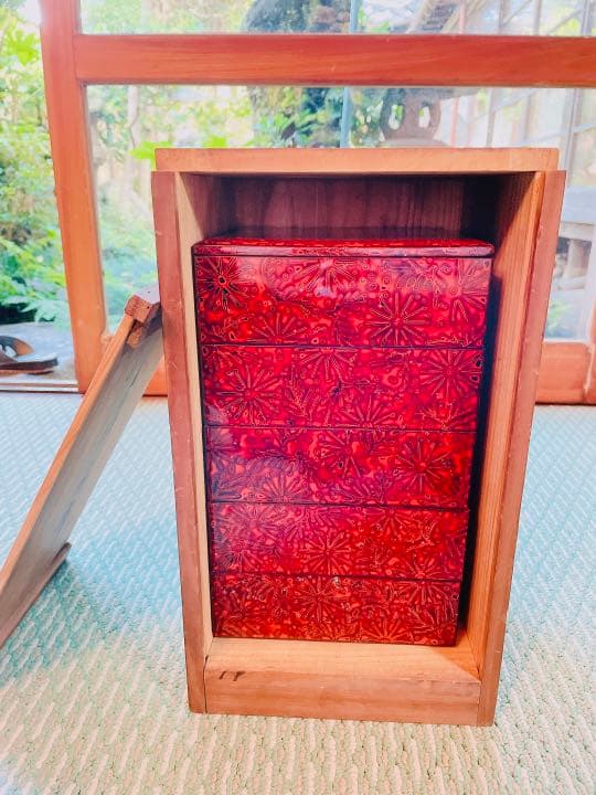 アンティーク品(昭和12年)5段 若狭塗りお重＆木箱のset