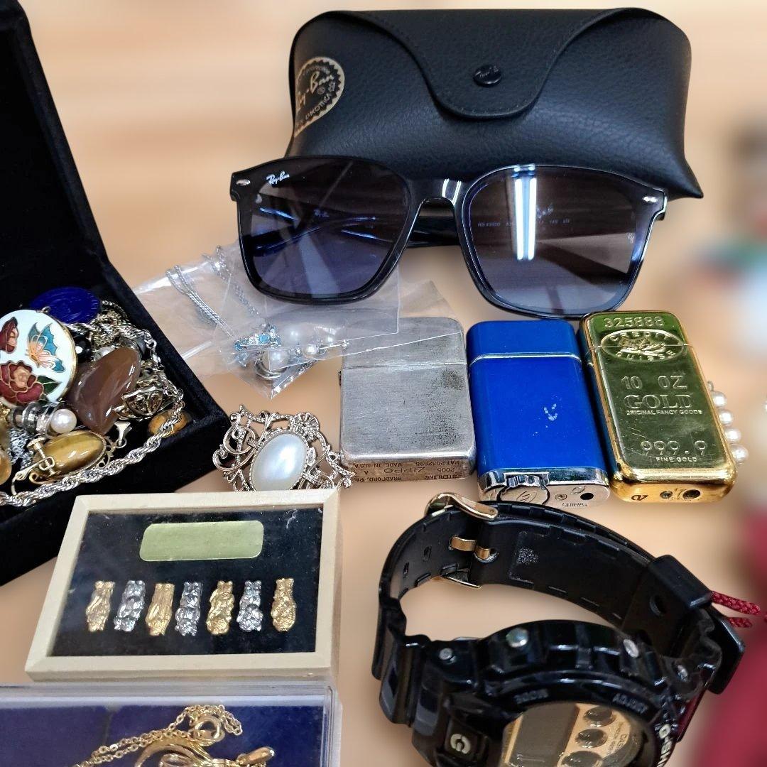 アクセサリーセットとRay-Ban　目玉商品