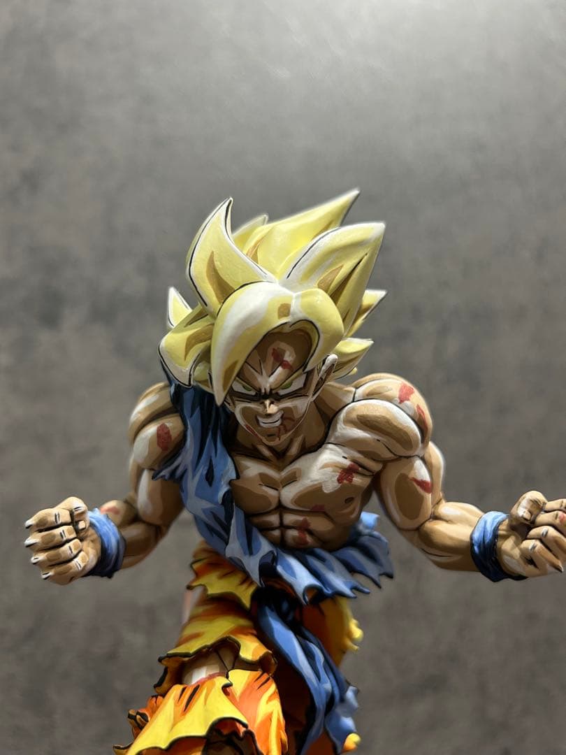 ジャンプ50周年　リペイント　孫悟空　ドラゴンボール　フィギュア　一番くじ